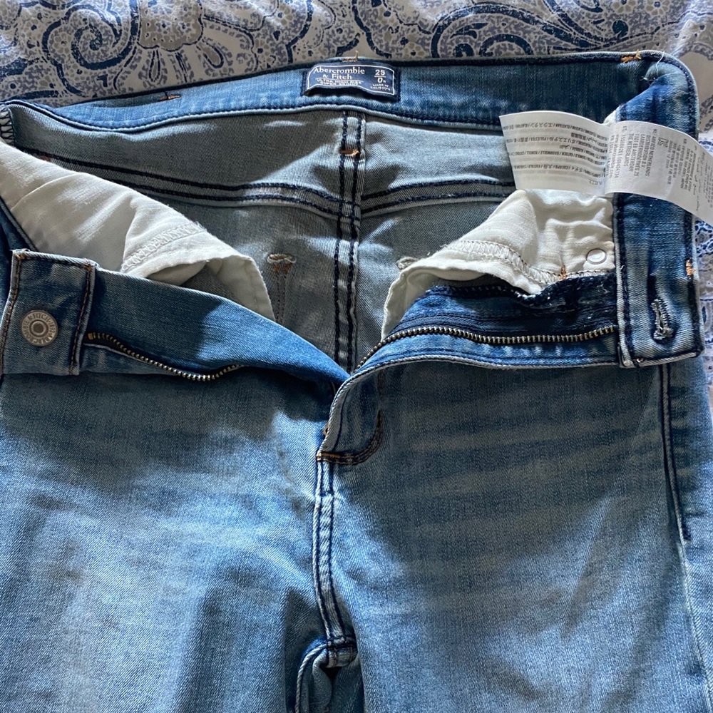 Abercrombie and Fitch high rise skinny jeans
